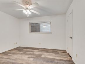 1317  Broadmoor Lane , Irving Texas 75061