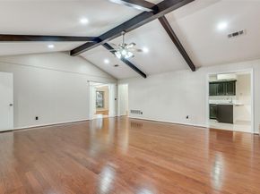 1317  Broadmoor Lane , Irving Texas 75061