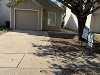 1452  Pine Lane 