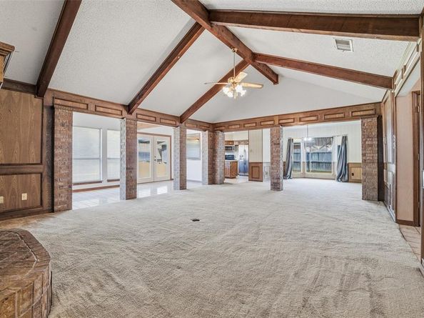 2009  Turf Club Drive , Arlington Texas 76017