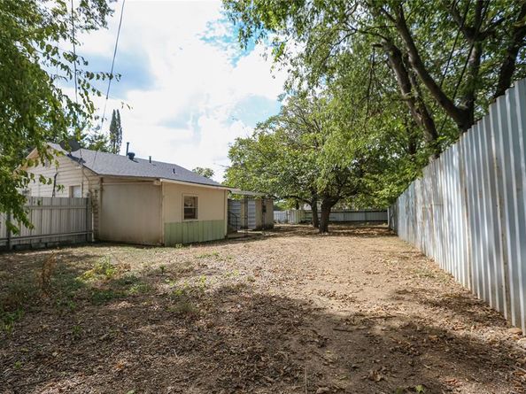 4201  McKibben Street , Haltom City Texas 76117