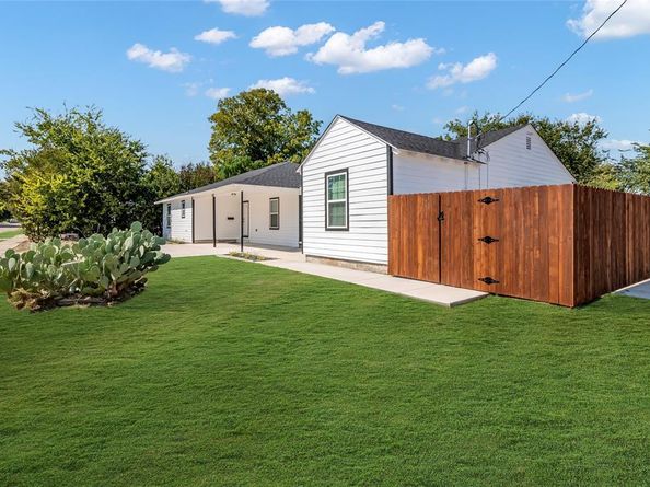 5831  Dana Drive , Haltom City Texas 76117