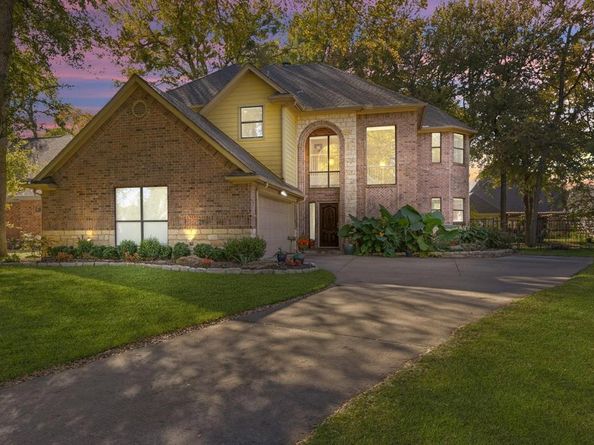 5905  Riverbend Place , Fort Worth Texas 76112