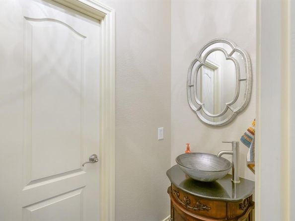 5905  Riverbend Place , Fort Worth Texas 76112