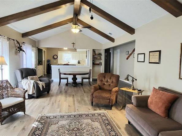 610  Hanover Lane , Irving Texas 75062