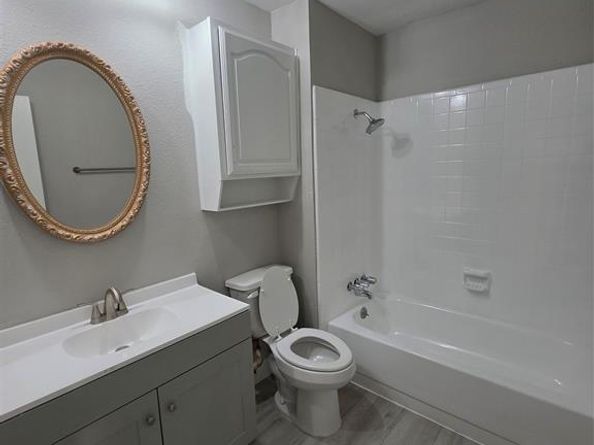 7334  Oakmore Drive , Dallas Texas 75249