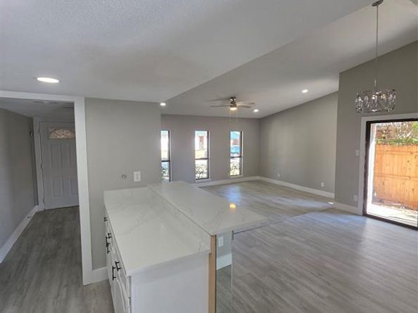 7334  Oakmore Drive , Dallas Texas 75249