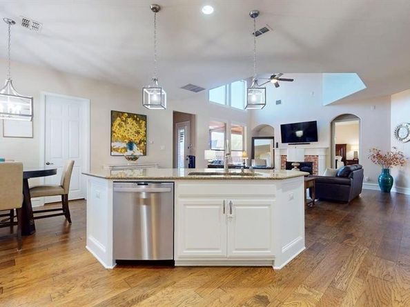 5772  Noble Oak Lane , Frisco Texas 75033