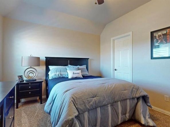 5772  Noble Oak Lane , Frisco Texas 75033