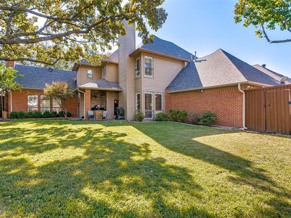 6703  Mimms Drive , Dallas Texas 75252