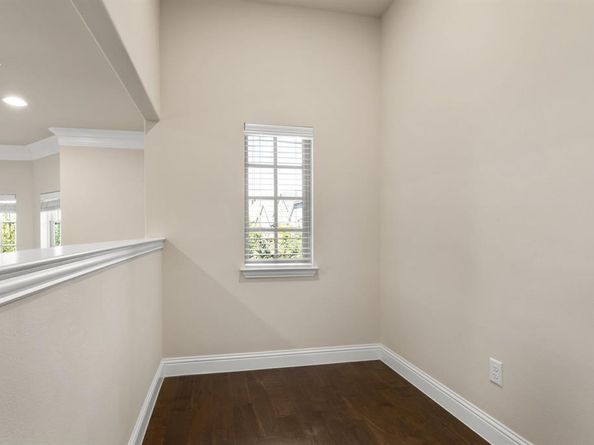 540  Waterloo Drive , Lewisville Texas 75067