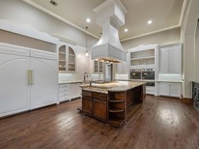 1712  Bison Meadow Lane , Heath Texas 75032