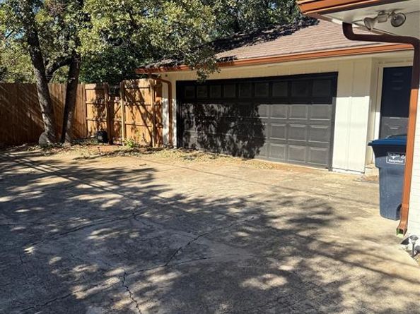 1650  Azteca Drive , Fort Worth Texas 76112