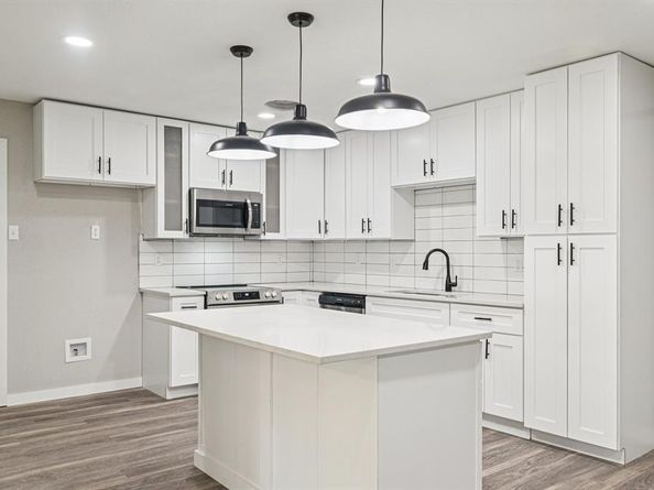 626  Kingston Drive , Irving Texas 75061