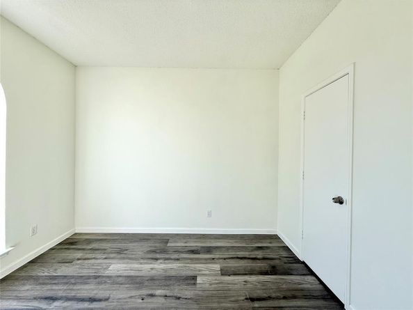 6716  Valley Branch Drive , Arlington Texas 76001