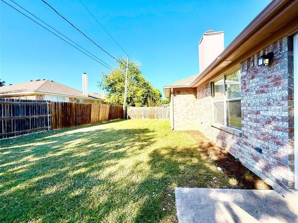 6716  Valley Branch Drive , Arlington Texas 76001