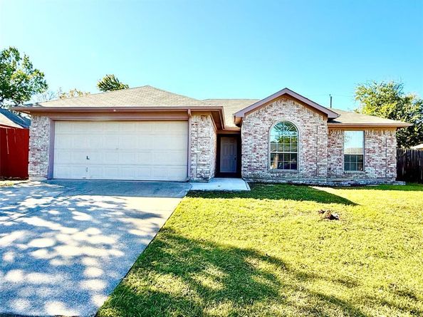 6716  Valley Branch Drive , Arlington Texas 76001
