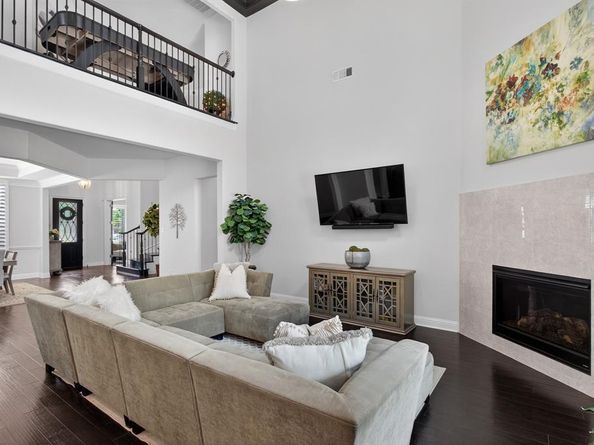 10916  Smoky Oak Trail , Flower Mound Texas 76226