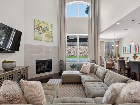 10916  Smoky Oak Trail , Flower Mound Texas 76226