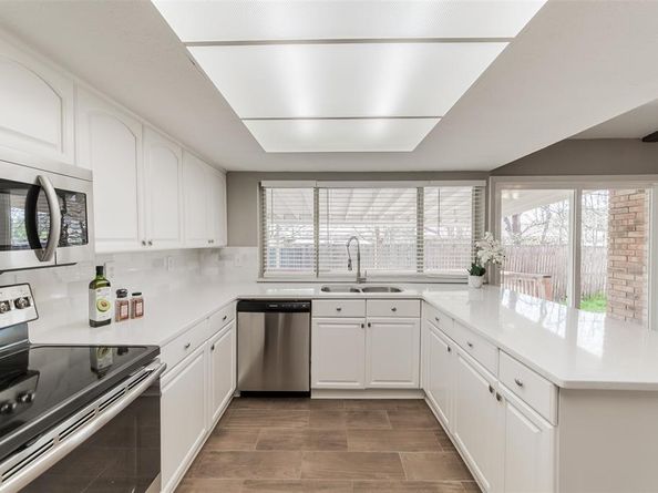 7325  Catbrier Court , Fort Worth Texas 76137