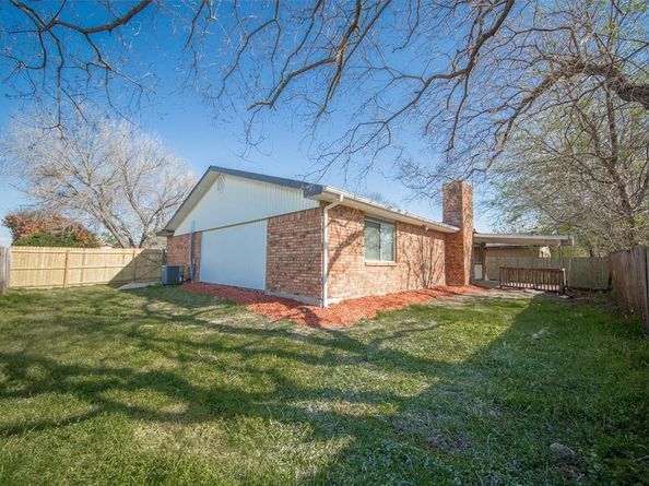 7325  Catbrier Court , Fort Worth Texas 76137