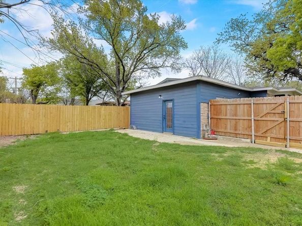 5441  Norma Street , Fort Worth Texas 76112