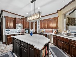 6428  Lavendale Avenue , Dallas Texas 75230