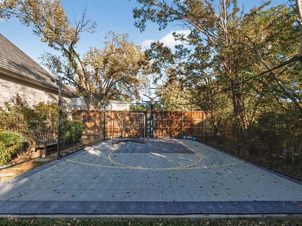 6428  Lavendale Avenue , Dallas Texas 75230