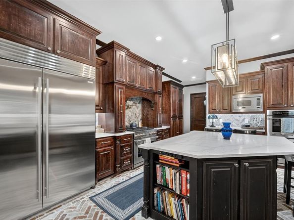 6428  Lavendale Avenue , Dallas Texas 75230