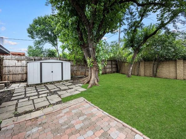 2956  Las Campanas Drive , Farmers Branch Texas 75234