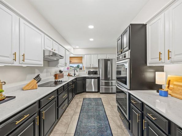 1940  Clearwater Trail , Carrollton Texas 75010