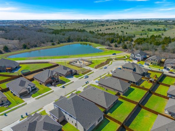 544  Spirehaven Drive , Fate Texas 75087