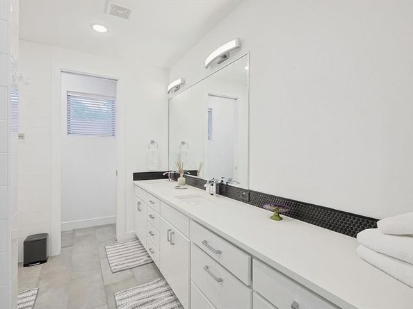 5809  Fursman Avenue , Fort Worth Texas 76114