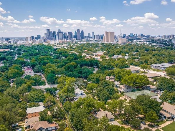 5020  Junius Street , Dallas Texas 75214