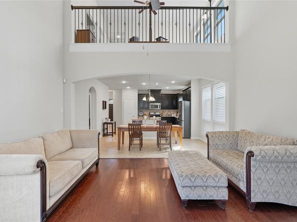 821  Kirby Drive , Argyle Texas 76226