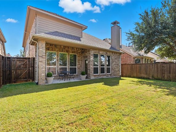 821  Kirby Drive , Argyle Texas 76226