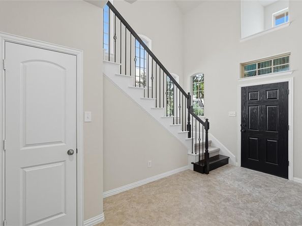 821  Kirby Drive , Argyle Texas 76226