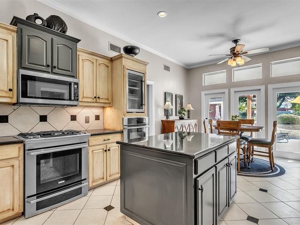 1  Darr Road , Heath Texas 75032