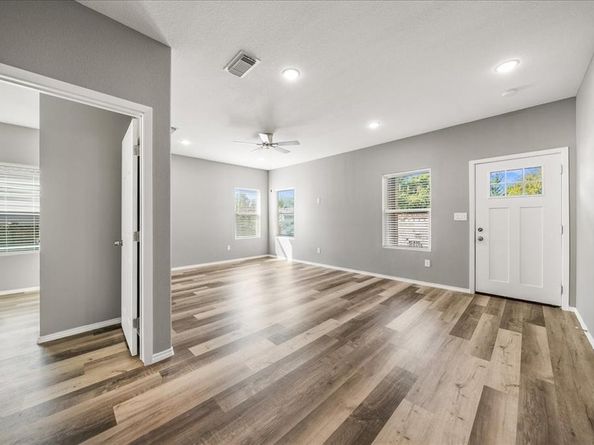 3610 N Nichols Street , Fort Worth Texas 76106