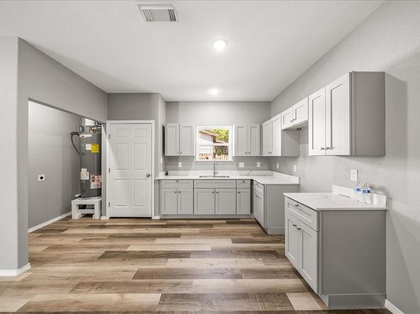 3610 N Nichols Street , Fort Worth Texas 76106