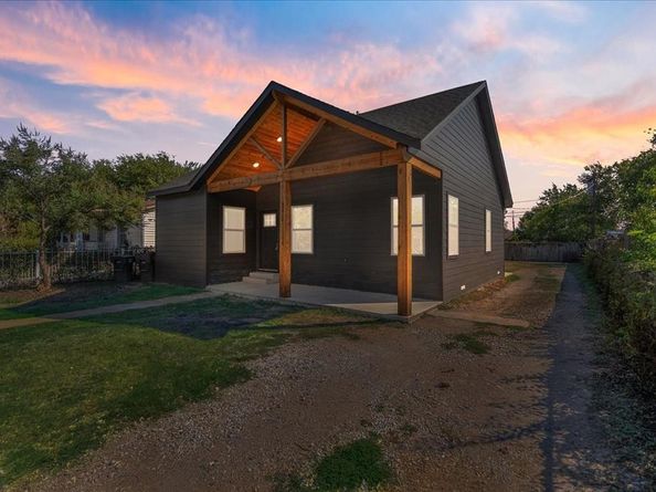3610 N Nichols Street , Fort Worth Texas 76106