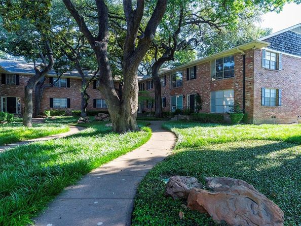 3031  Mahanna Springs Drive  D  Bldg B, Dallas Texas 75235