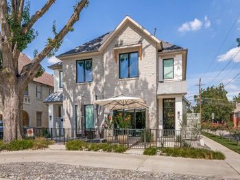 4200  University Boulevard 