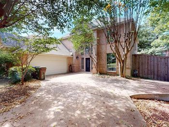 5204  Tacoma Drive 