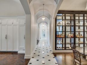 9520  Hathaway Street , Dallas Texas 75220