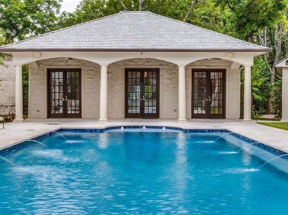 9520  Hathaway Street , Dallas Texas 75220