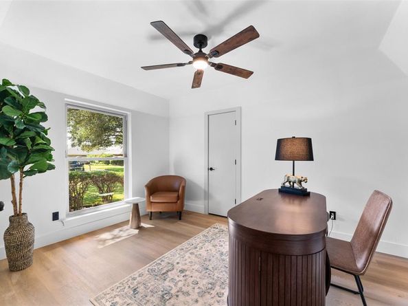 13427  Belmark Circle , Dallas Texas 75243
