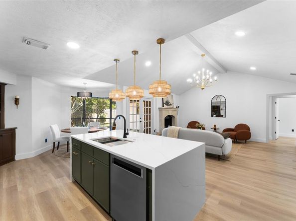13427  Belmark Circle , Dallas Texas 75243