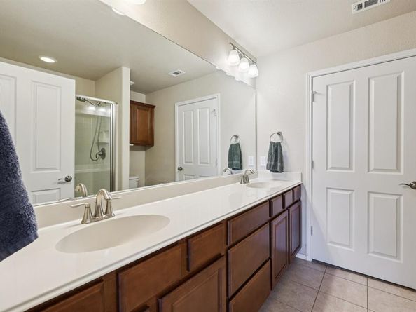 2883  Shore Shadows Lane , Frisco Texas 75036