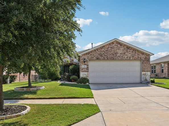 2883  Shore Shadows Lane , Frisco Texas 75036